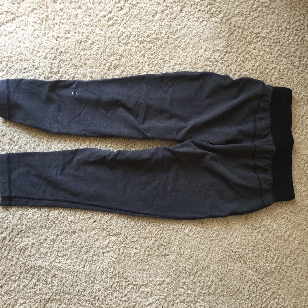 Lululemon charcoals jogging pants